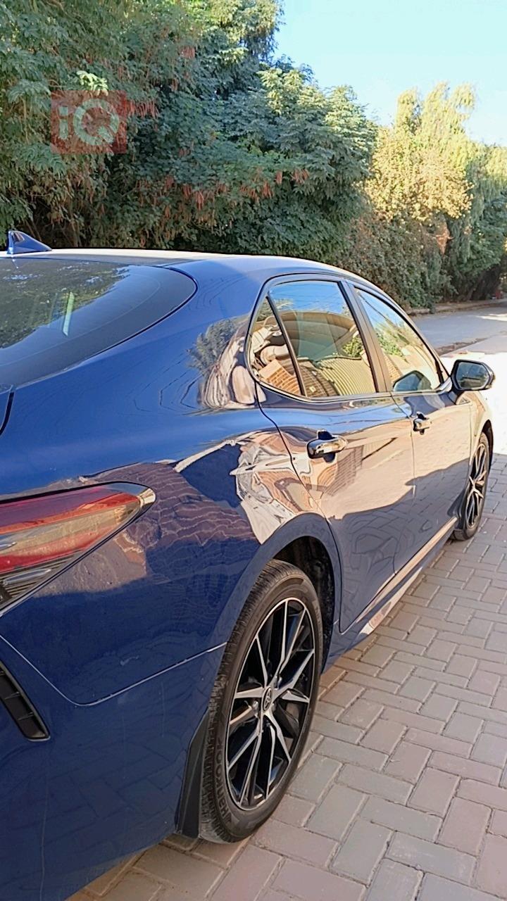 تۆیۆتا کامری